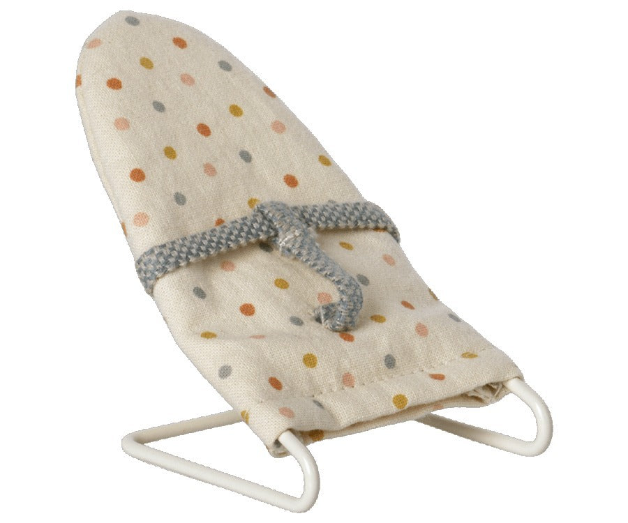 Babysitteri, MY-koko, värikkäät pilkut
